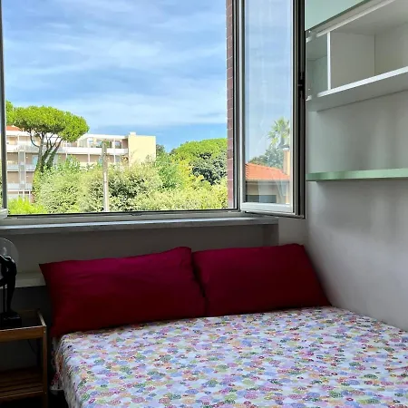 Villa Marina Di Pietrasanta With Private Pool 200M From The Beach Apartment