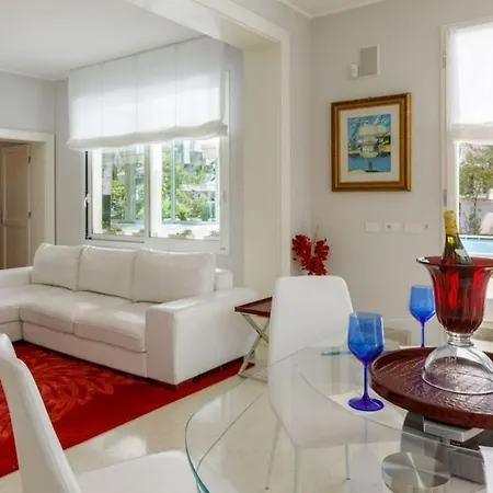 Villa Marina Di Pietrasanta With Private Pool 200M From The Beach *