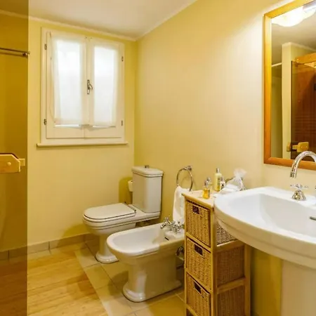 Villa Marina Di Pietrasanta With Private Pool 200M From The Beach Apartment Marina di Pietrasanta