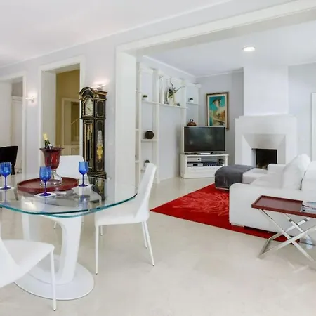 Villa Marina Di Pietrasanta With Private Pool 200M From The Beach Apartment Marina di Pietrasanta