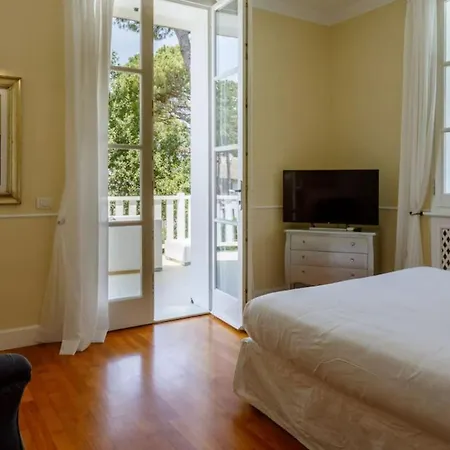 Villa Marina Di Pietrasanta With Private Pool 200M From The Beach * Marina di Pietrasanta