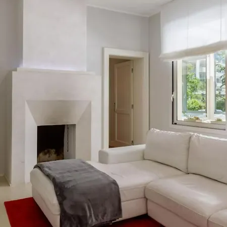 Apartment Villa Marina Di Pietrasanta With Private Pool 200M From The Beach *