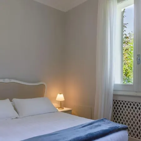 Apartment Villa Marina Di Pietrasanta With Private Pool 200M From The Beach Marina di Pietrasanta